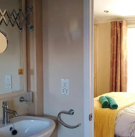 19 Park Views Just Outside Penrith For Holidays And Short Breaks Please No Commercial Vans Thankyou * High Hesket