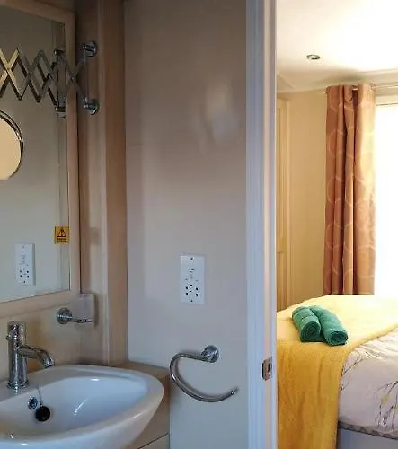 19 Park Views Just Outside Penrith For Holidays And Short Breaks Please No Commercial Vans Thankyou * High Hesket