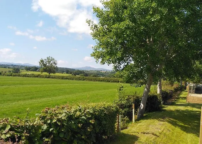 19 Park Views Just Outside Penrith For Holidays And Short Breaks Please No Commercial Vans Thankyou Holiday park